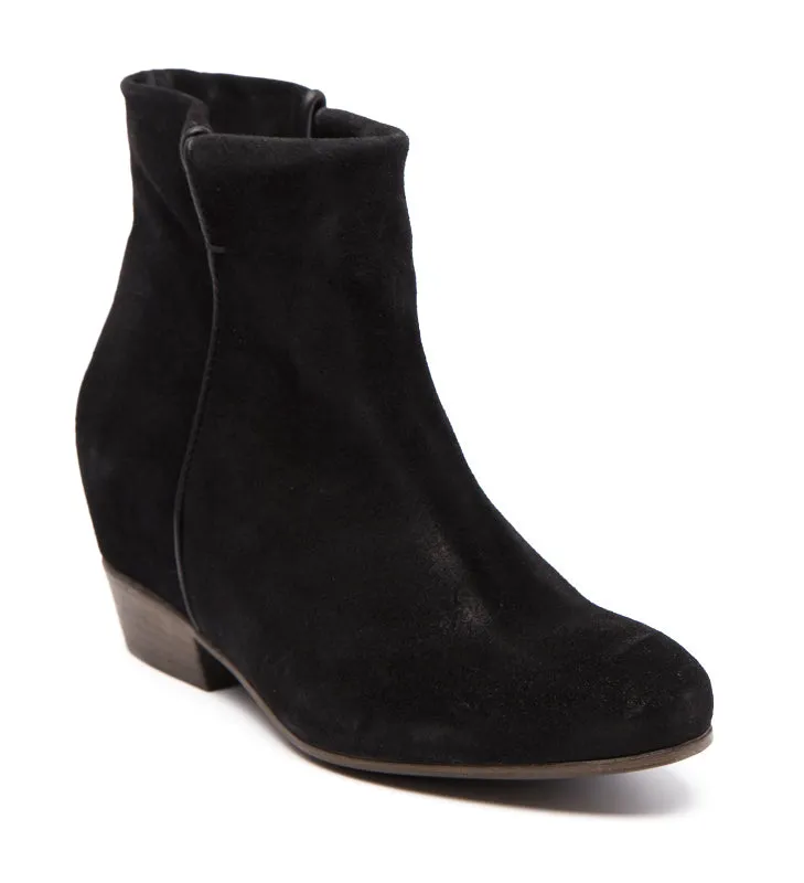 BOOTS ANN TUIL MATHILDE
