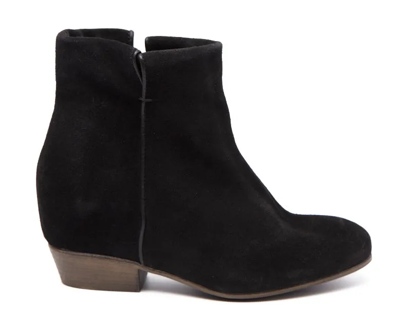 BOOTS ANN TUIL MATHILDE
