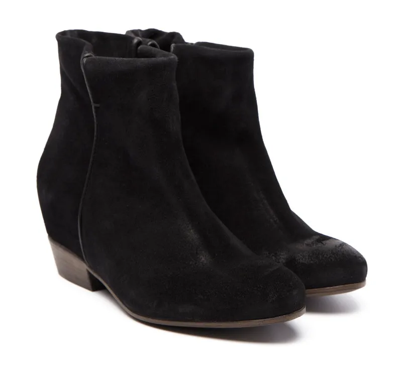 BOOTS ANN TUIL MATHILDE