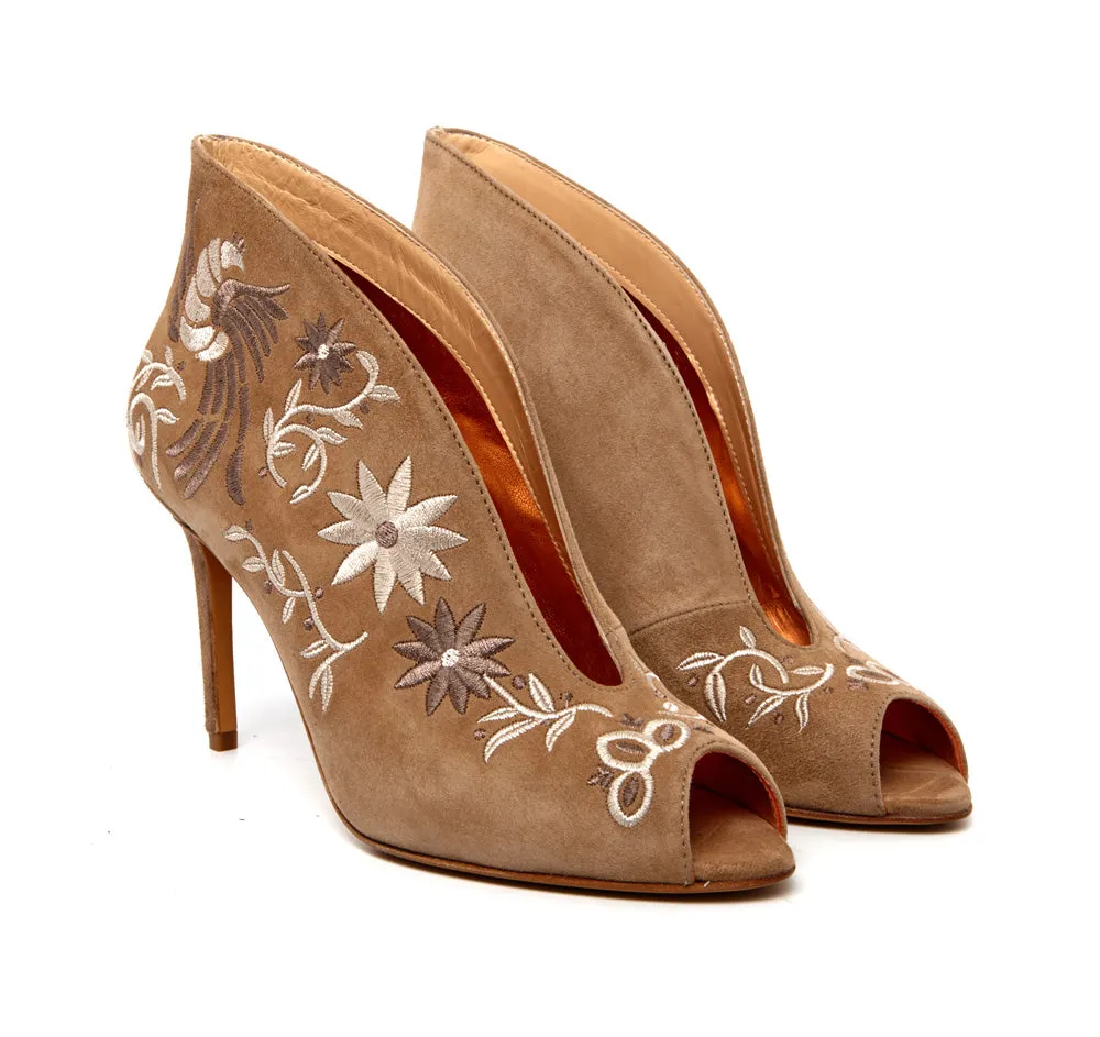 BOOTS ANN TUIL MEDAILLE