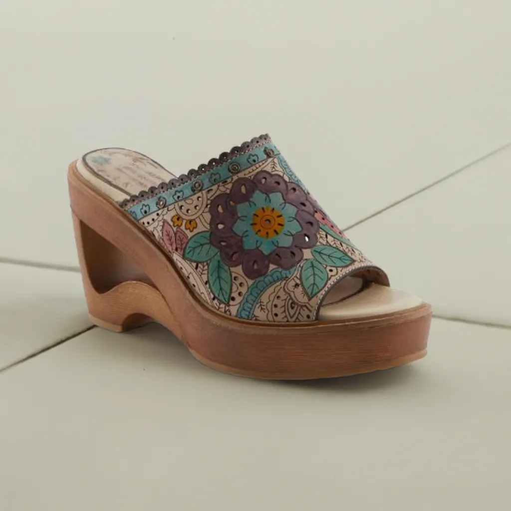 Calle Heeled Sandals
