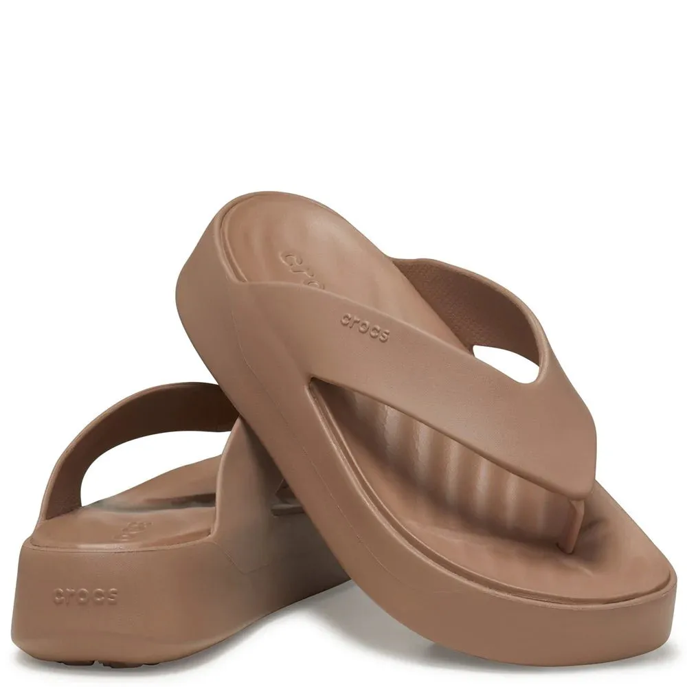 Crocs Getaway Flip LATTE 209410